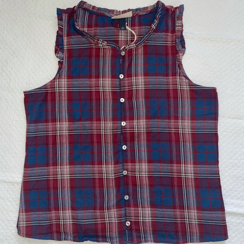 Plaid top